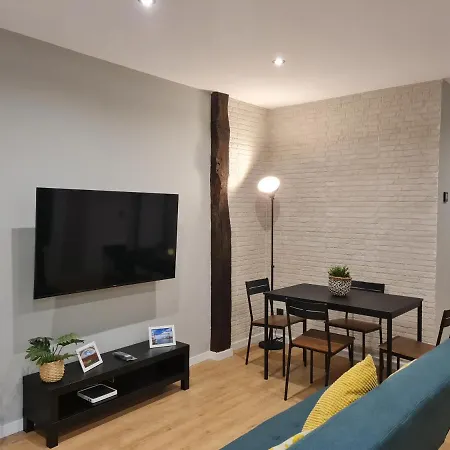 Ayuntamiento Parking Gratis. Auto Check-In. Apartment Bilbao Exterior photo